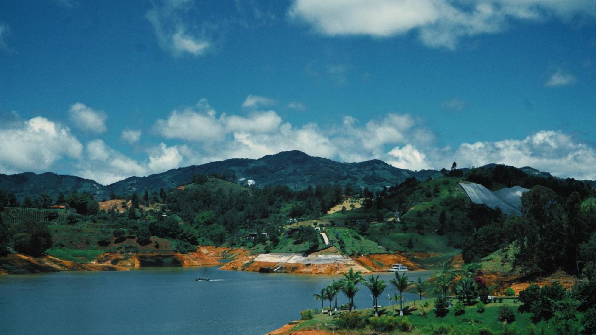 Viajero Guatape Hostel & Lake Club Ngoại thất bức ảnh