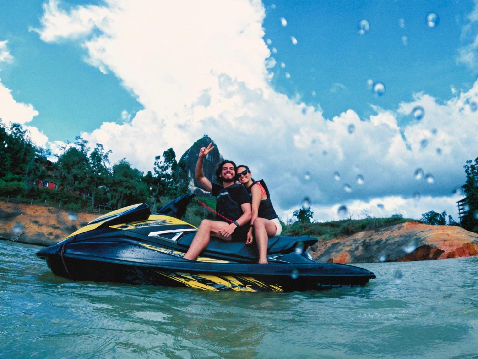 Viajero Guatape Hostel & Lake Club Ngoại thất bức ảnh